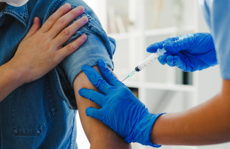 Vacina contra a gripe: conheça os mitos e verdades