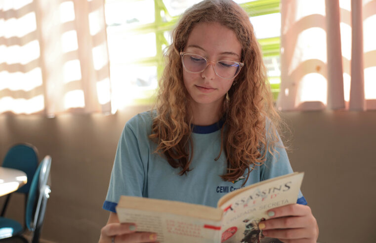 Pontes para o Mundo: alunos fazem avaliação de proficiência no domingo