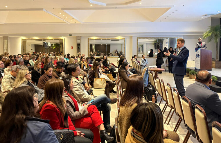 GDF marca presença em congresso internacional de Qualidade de Vida no Trabalho