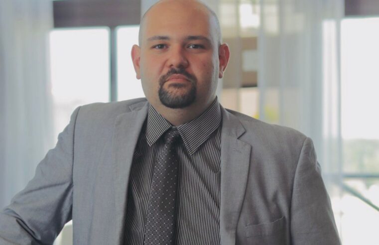 Especialista Luã Santiago explica sobre a eficiência do SUS dentro do hospital e na logística invisível