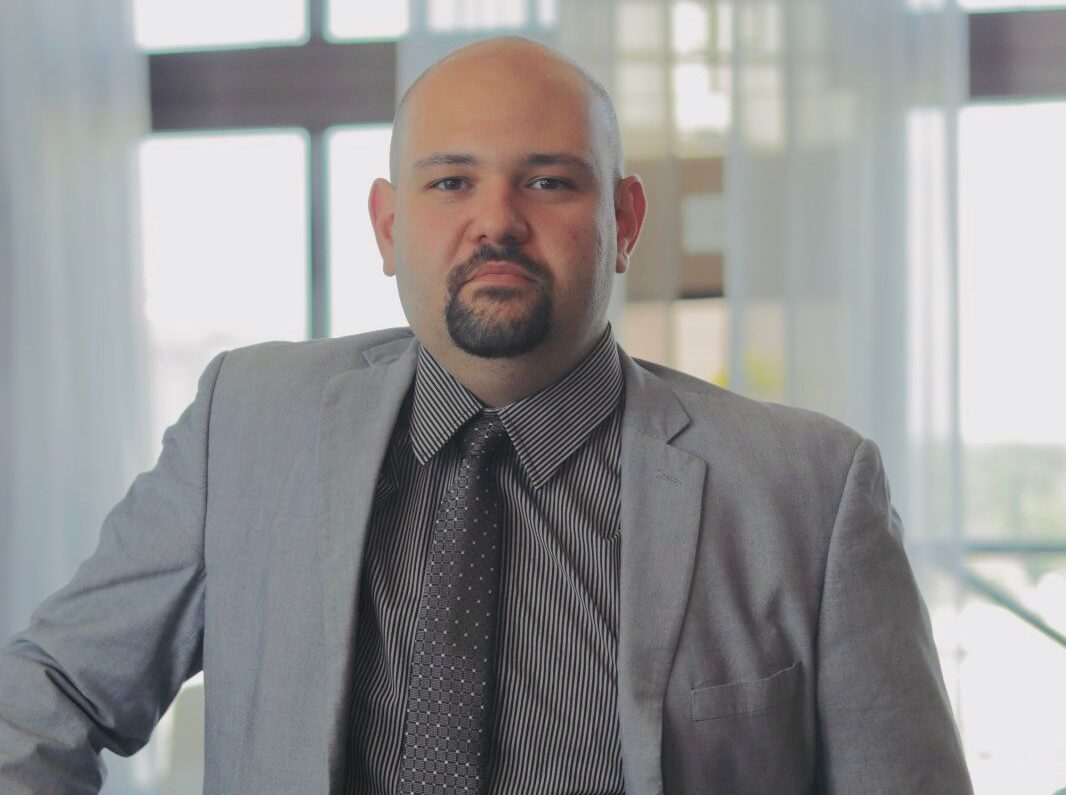 Especialista Luã Santiago explica sobre a eficiência do SUS dentro do hospital e na logística invisível